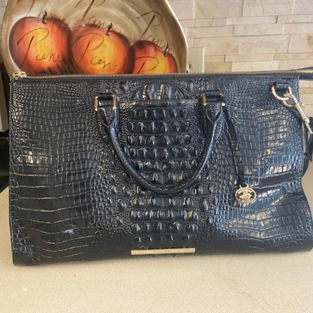 Brahmin very large tote/diaper bag/weekend bag